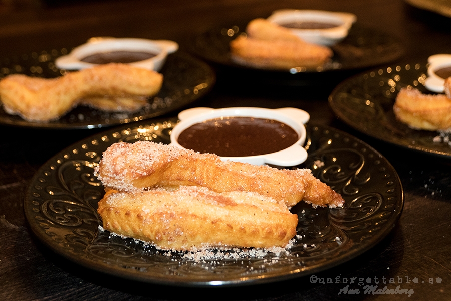 CHURROS MED CHOKLADSÃS