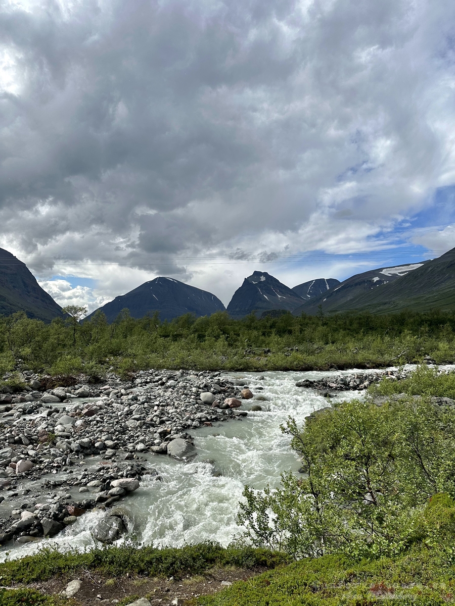 Vandring från Nikkaluokta till Láddjujávri & Kebnekaise fjällstation