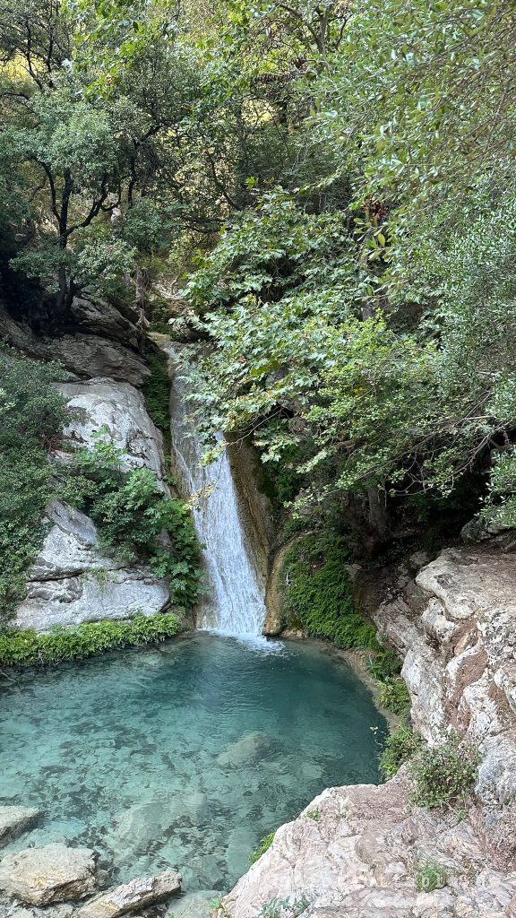 Neda waterfalls Grekland